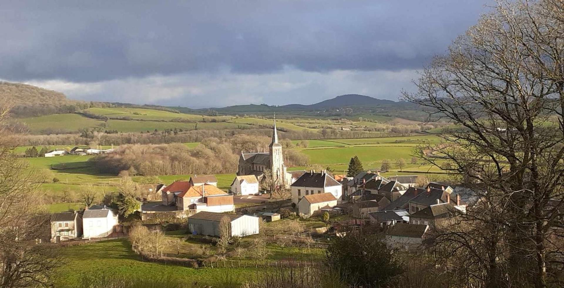 Le Gite De La Fontaine Chiddes Exteriér fotografie